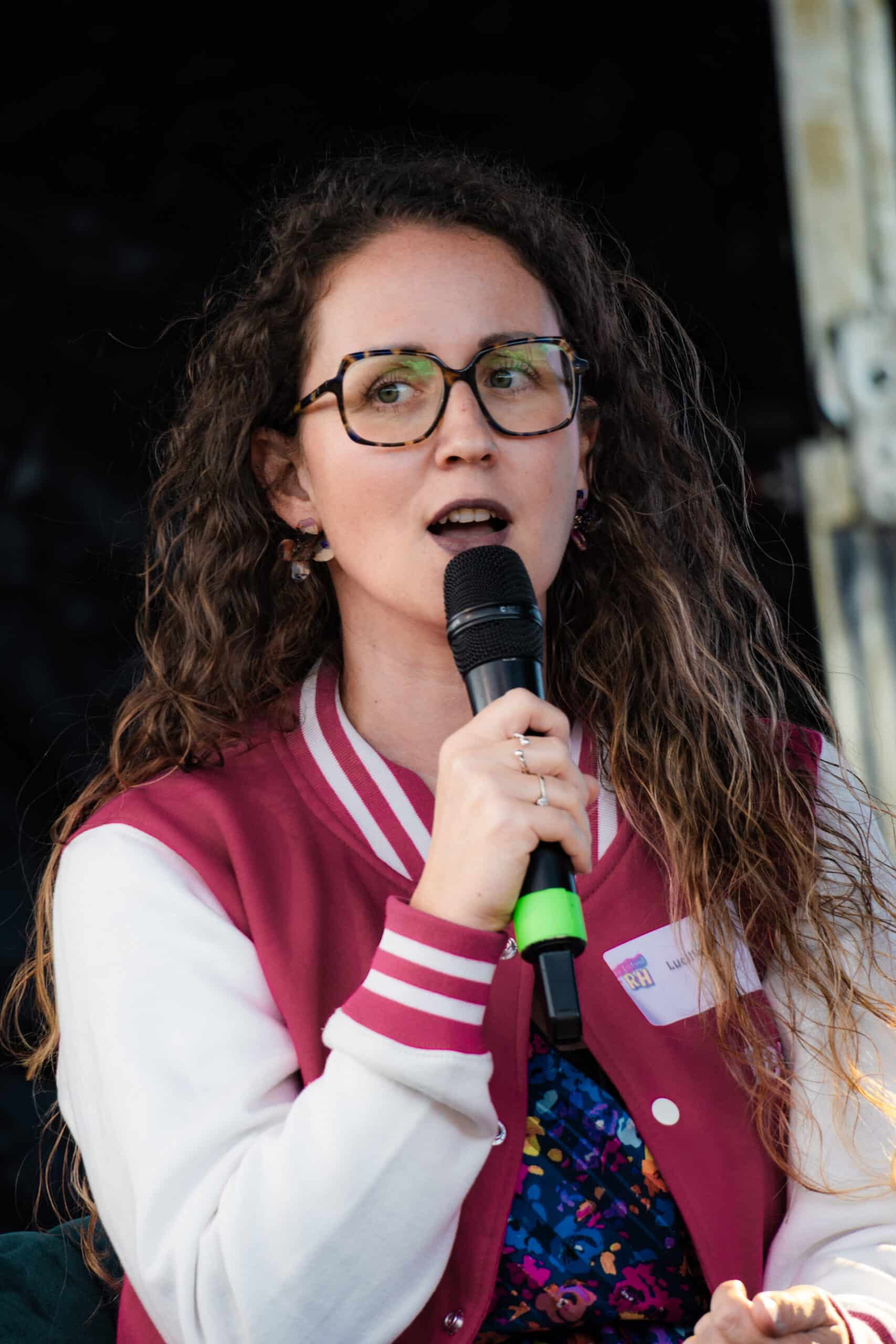 Lucille Wattraint au micro lors du Festival RH 2026